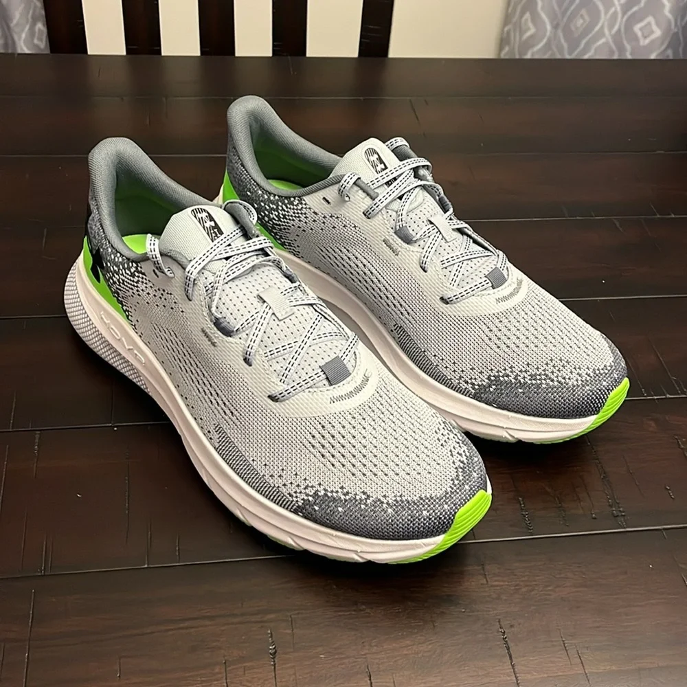 Under Armour UA HOVR Turbulence 2 Shoes Sneakers new gray green Mens Size 11.5